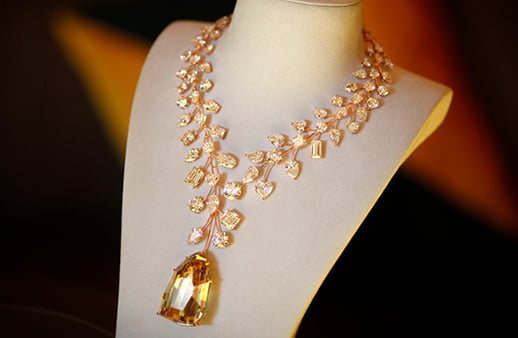 1-collier-thumb-23-11-2016.jpg
