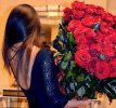 101-roses-red-roses-roses-red-girl-Favim.com-591840.jpg