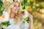 depositphotos_49553333-stock-photo-beautiful-woman-with-a-wreath.jpg