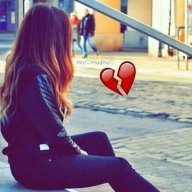 حزين وقلبي مسكين